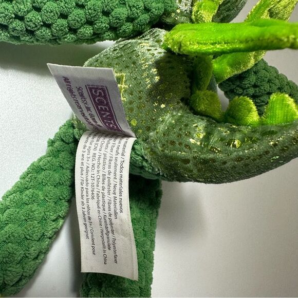Scentsy Buddy 8” Scout The Dragon Green Stuffed Animal Plush Keychain Clip - Picture 6 of 6